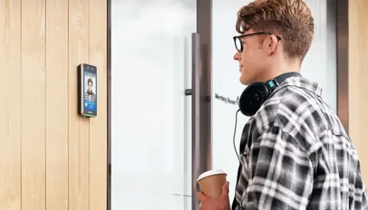 Toegangscontrole systeem voor voorregistratie met mobiel, QR, gezicht of kenteken